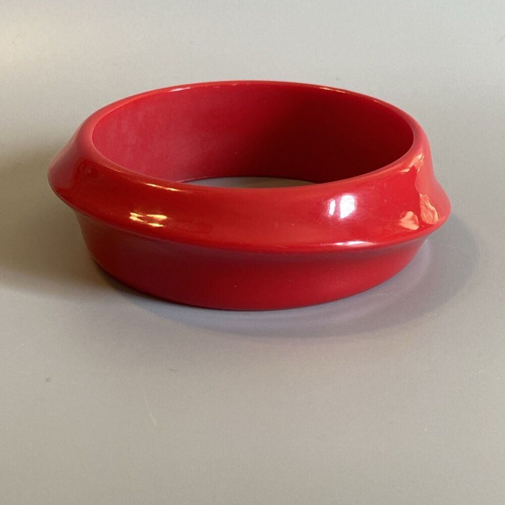 Vintage Solid Red Swirled Plastic Bangle Bracelet Lucite Domed Chunky Retro